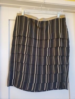 👀 Eva Franco Perfect Condition Tiered Layered Black Khaki Skirt Sz 10